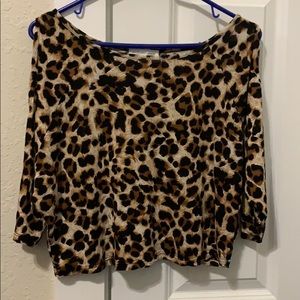 Crop top with cut shoulders